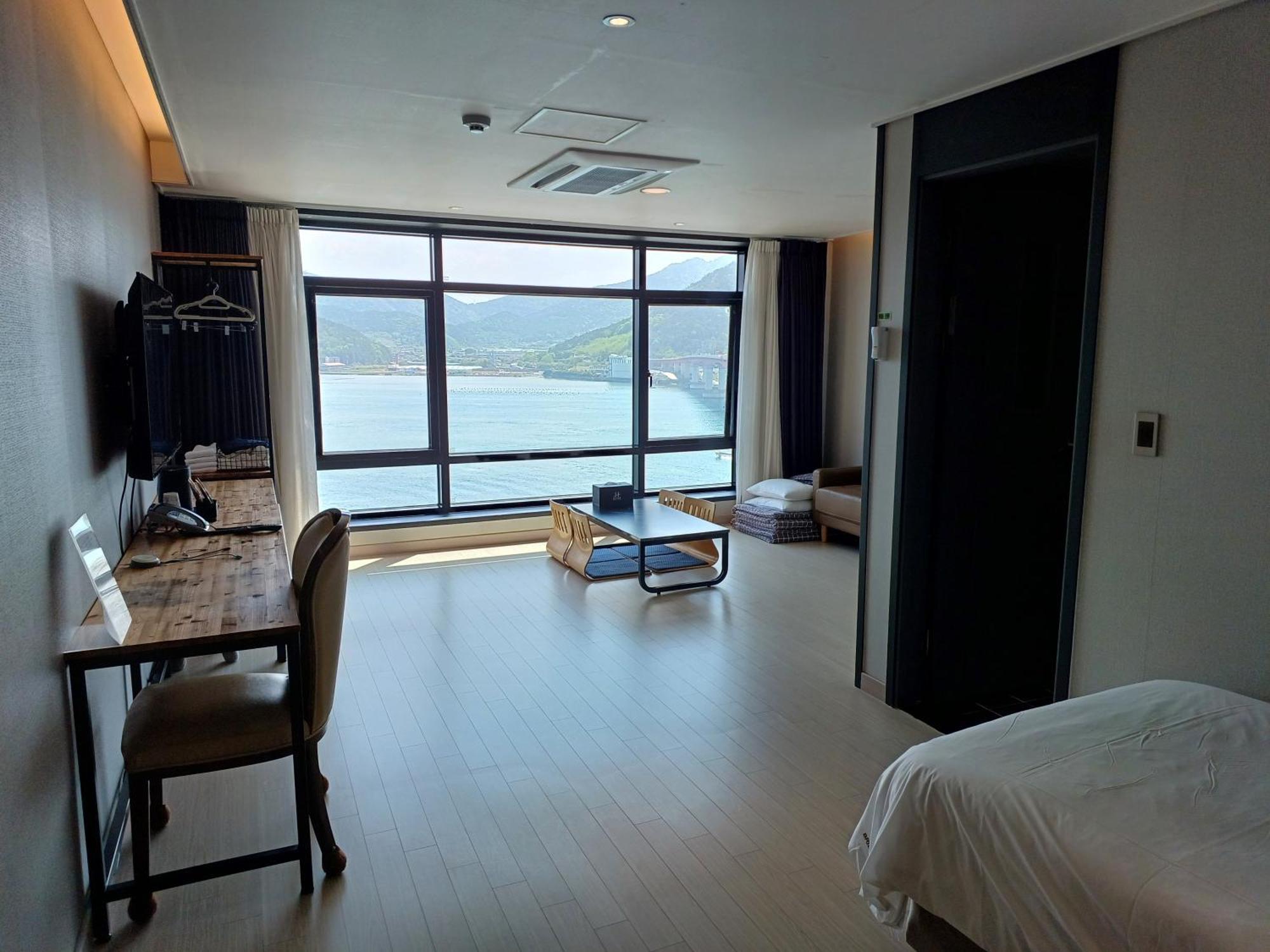 Tongyeong Bridge Hotel Luaran gambar